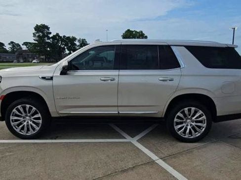 Certified 2023 GMC Yukon Denali AWD/4WD image 5
