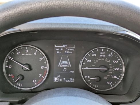 Used 2024 Subaru Crosstrek 2.0i Premium image 7