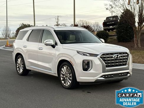 Used 2020 Hyundai Palisade Limited image 7