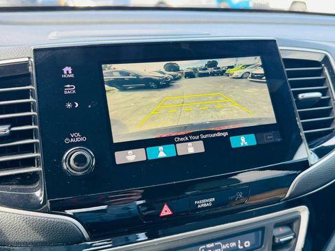 Used 2021 Honda Passport Touring image 27