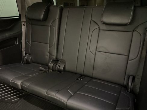 Used 2019 Chevrolet Tahoe LT w/ Luxury Package image 21