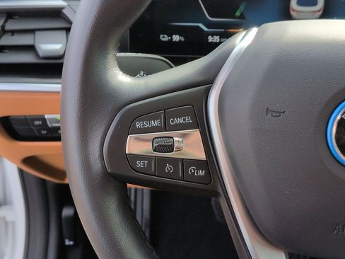 Certified 2023 BMW i4 eDrive35 image 19