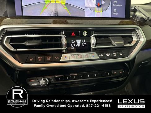 Used 2024 BMW X4 xDrive30i w/ Parking Assistance Package image 10