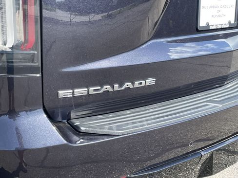 Used 2023 Cadillac Escalade Premium Luxury w/ Performance Package AWD/4WD image 44