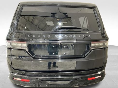 Used 2024 Jeep Grand Wagoneer L Series II w/ Quick Order Packagew 28T image 4