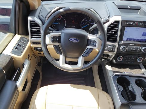 Certified 2021 Ford F250 Lariat w/ Lariat Ultimate Package AWD/4WD image 16