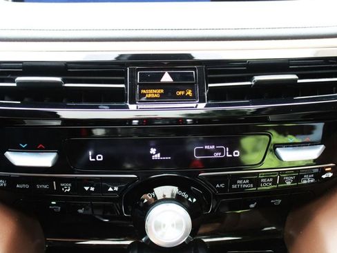 Used 2023 Acura MDX FWD w/ Technology Package image 25