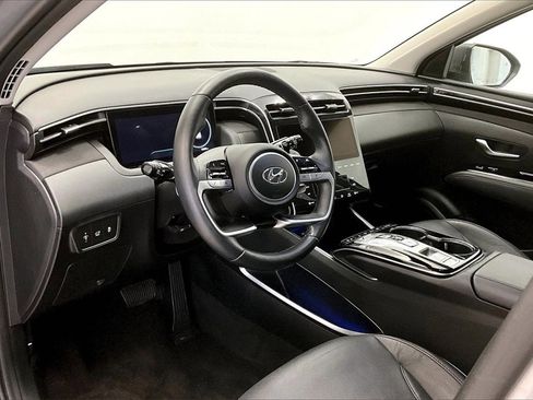 Certified 2023 Hyundai Tucson Limited w/ Cargo Package image 13