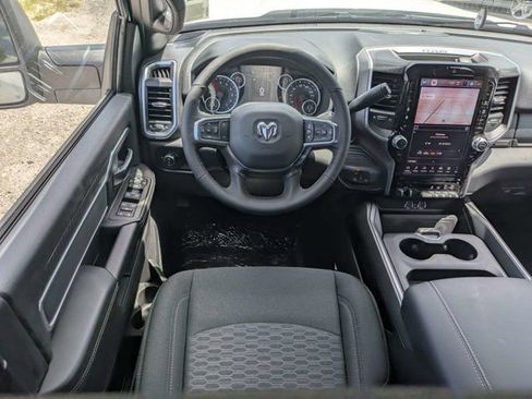 New 2026 RAM 2500 Big Horn AWD/4WD image 15