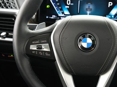 Used 2024 BMW X5 xDrive40i w/ Premium Package AWD/4WD image 12