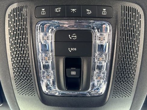 Used 2025 Mercedes-Benz GLE 350 4MATIC image 12