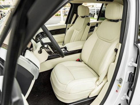 New 2026 Land Rover Range Rover SE AWD/4WD image 13
