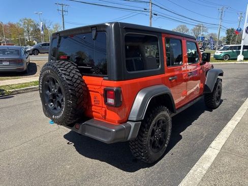 Used 2023 Jeep Wrangler Unlimited w/ Convenience Group AWD/4WD image 7