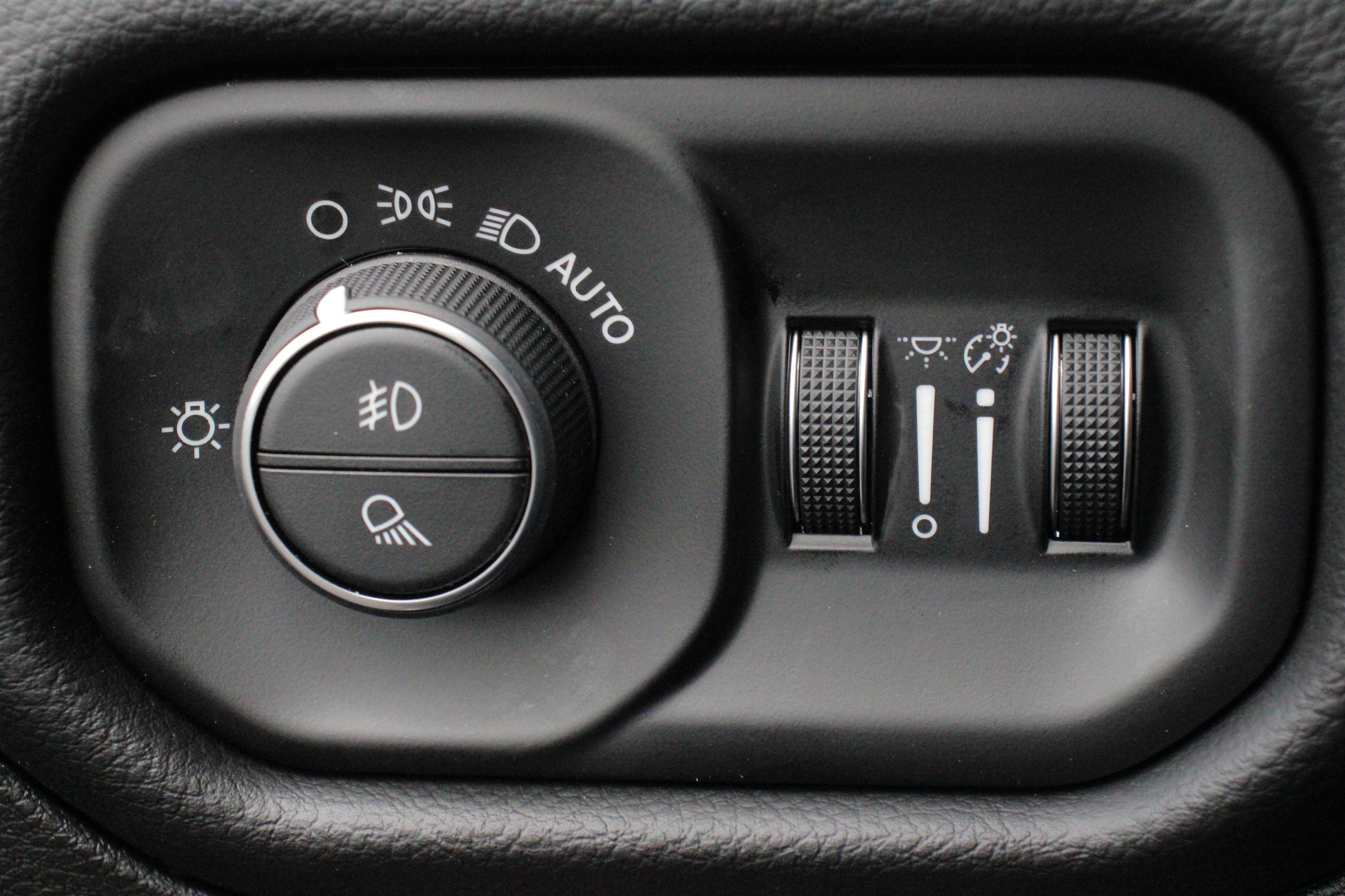 New 2026 RAM 1500 RHO AWD/4WD image 11