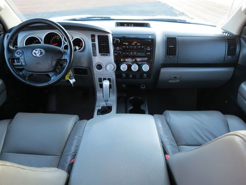 Used 2009 Toyota Tundra Limited image 11
