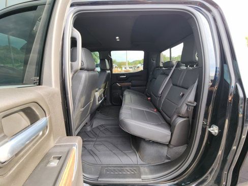 Used 2021 Chevrolet Silverado 1500 High Country image 20