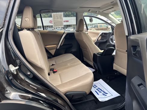 Used 2013 Toyota RAV4 XLE AWD/4WD image 26
