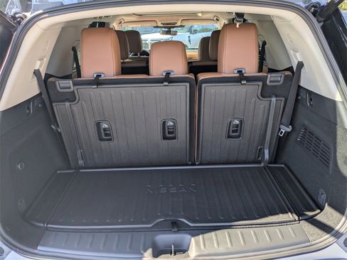 New 2025 Nissan Pathfinder Platinum w/ Cargo Package image 12
