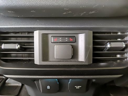 Used 2025 Ford F150 Raptor image 15