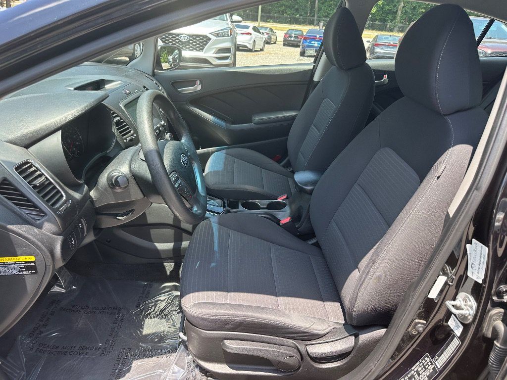Used 2018 Kia Forte LX w/ LX Popular Package FWD image 9