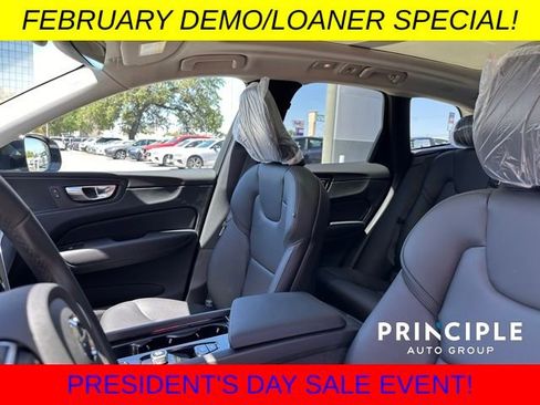 New 2025 Volvo XC60 T8 Core image 19