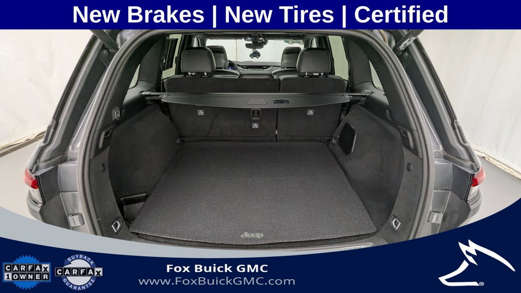 Used 2022 Jeep Grand Cherokee Summit AWD/4WD image 32