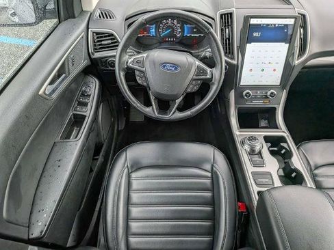 Certified 2024 Ford Edge SEL AWD/4WD image 15