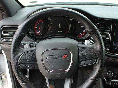 Used 2025 Dodge Durango GT AWD/4WD image 17