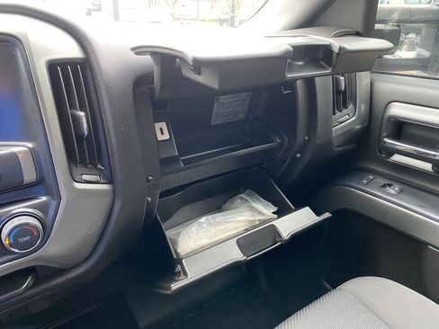 Used 2018 Chevrolet Silverado 3500 LT image 29