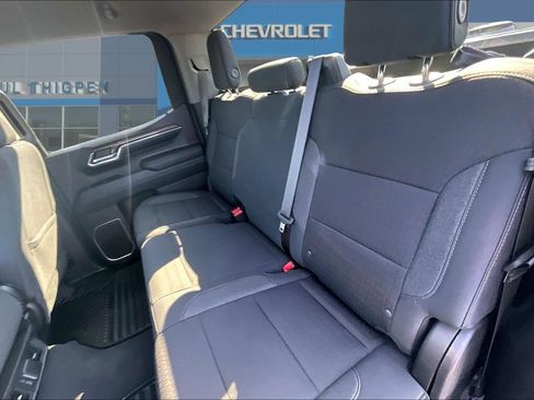 Used 2023 Chevrolet Silverado 1500 LT AWD/4WD image 23