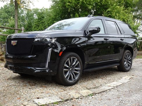 Used 2023 Cadillac Escalade Sport Platinum image 7