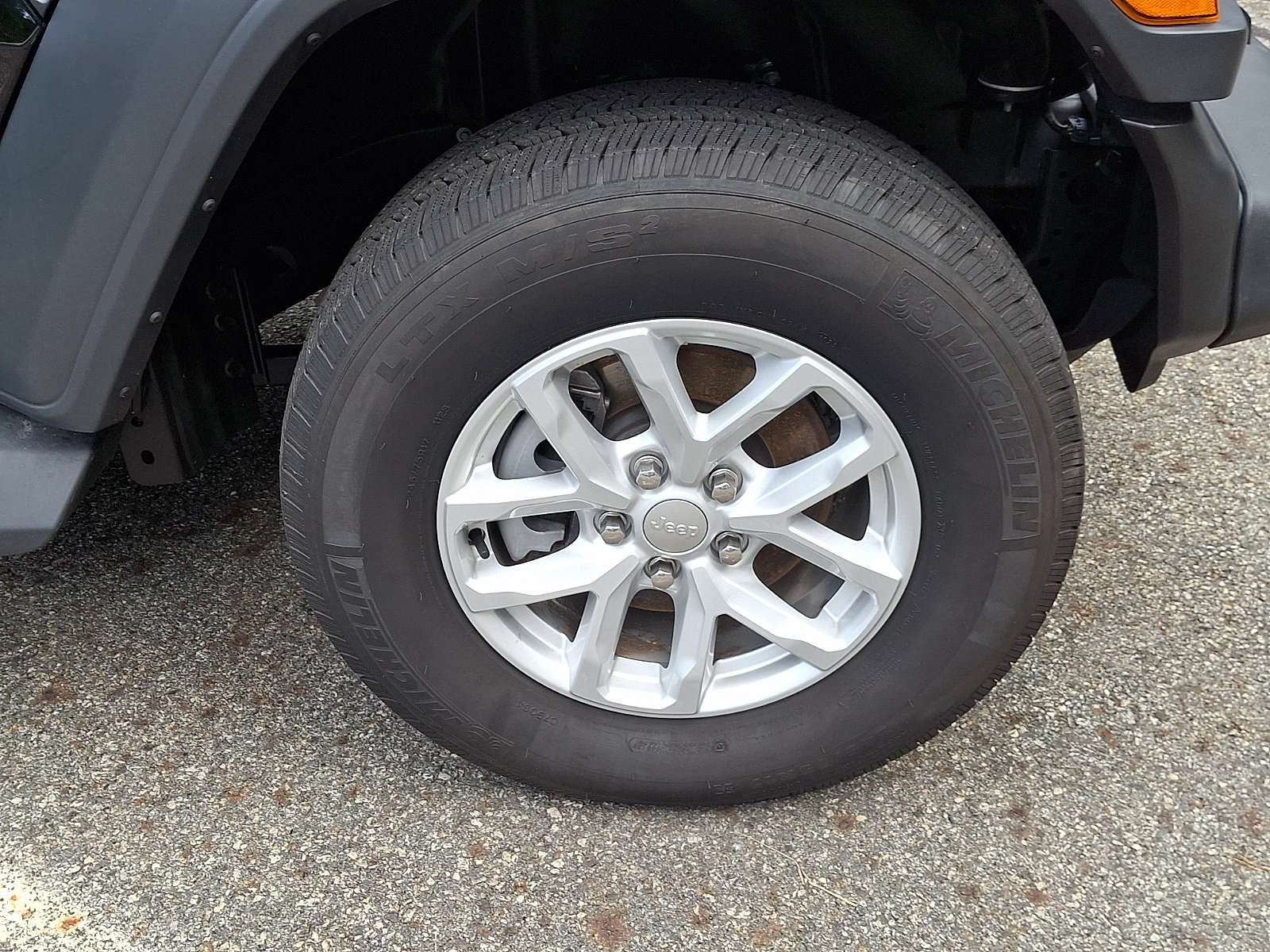 Certified 2023 Jeep Wrangler Sport AWD/4WD image 9