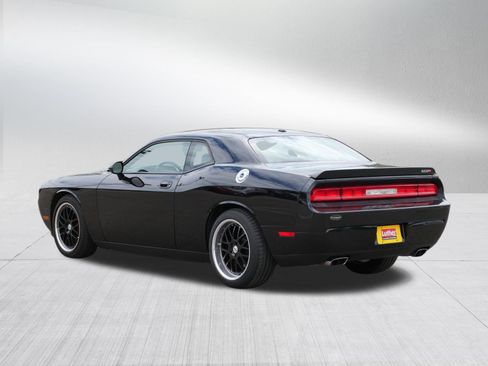 Used 2008 Dodge Challenger SRT8 RWD image 5
