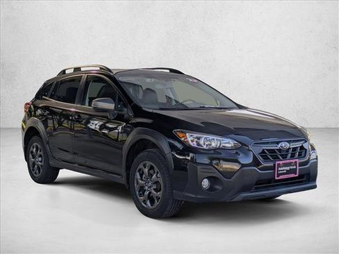 Used 2022 Subaru Crosstrek 2.5i Sport w/ Moonroof Package image 3
