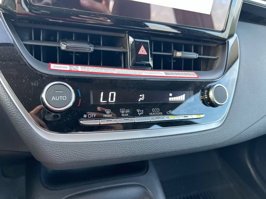 Used 2026 Toyota Corolla LE FWD image 24