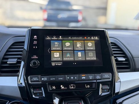Used 2024 Honda Odyssey Touring image 44