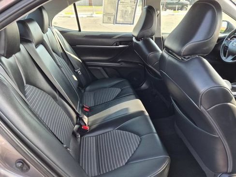 Used 2024 Toyota Camry SE FWD image 7