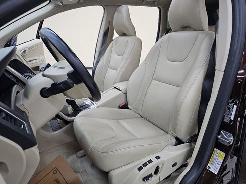 Used 2015 Volvo XC60 T5 Premier FWD image 17