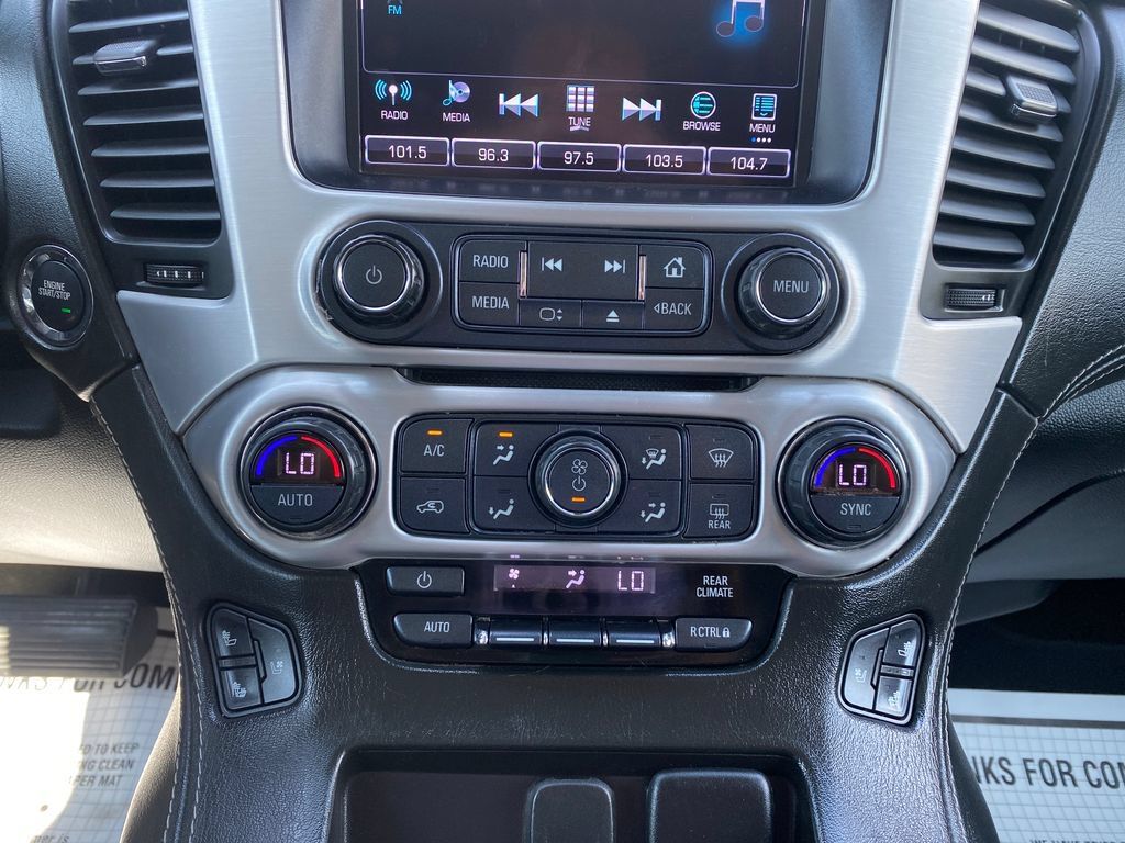 Used 2018 GMC Yukon XL SLT w/ Open Road Package AWD/4WD image 19