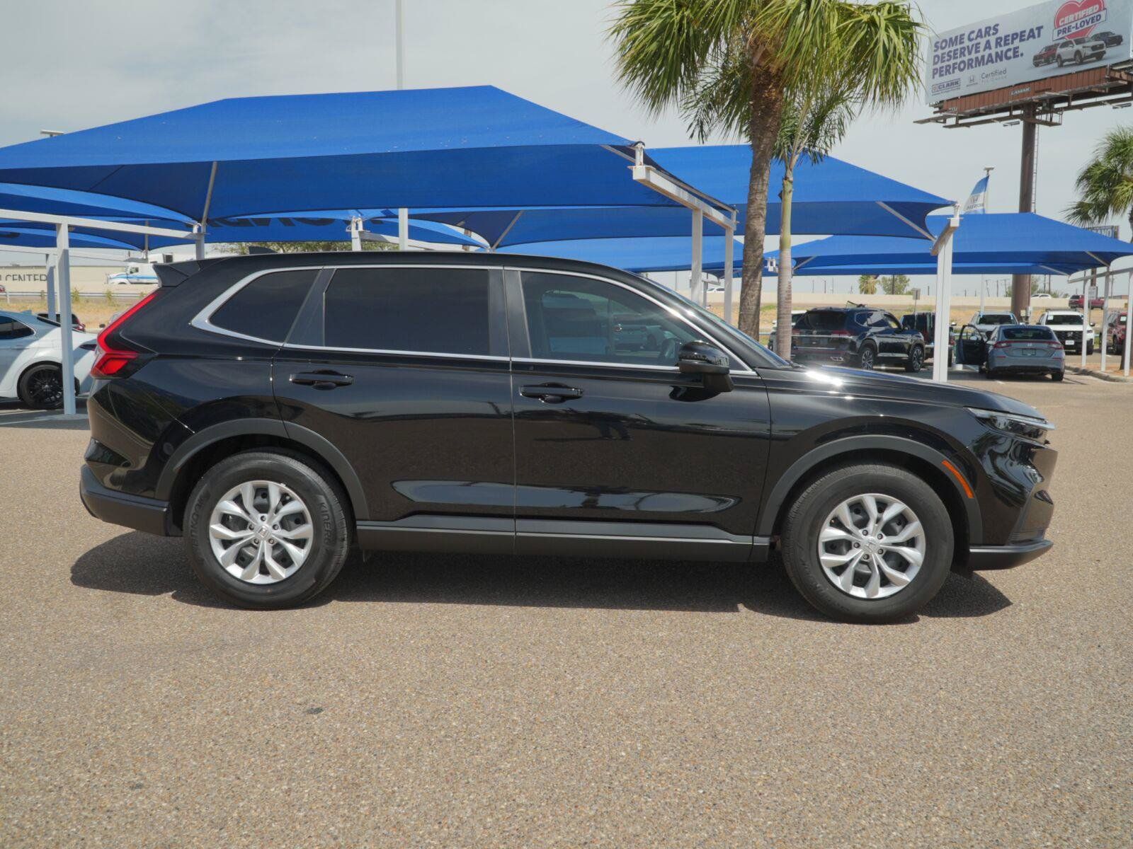 Used 2025 Honda CR-V LX image 8