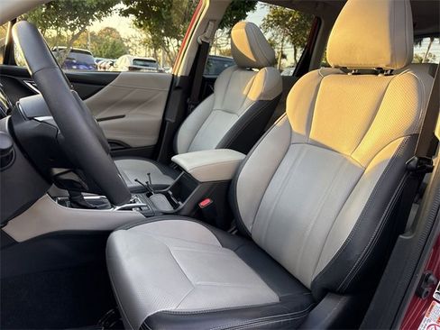 Used 2019 Subaru Forester Limited image 11