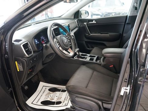Used 2020 Kia Sportage LX AWD/4WD image 25