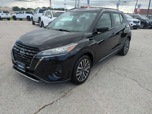 Used 2024 Nissan Kicks SR FWD image 4