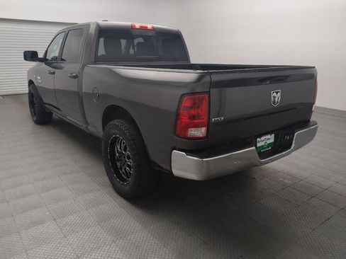 Used 2020 RAM 1500 Classic SLT RWD image 5