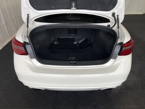 Used 2018 INFINITI Q50 Luxe w/ Cargo Package (L95) AWD/4WD image 28