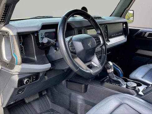 Used 2023 Ford Bronco Black Diamond AWD/4WD image 19