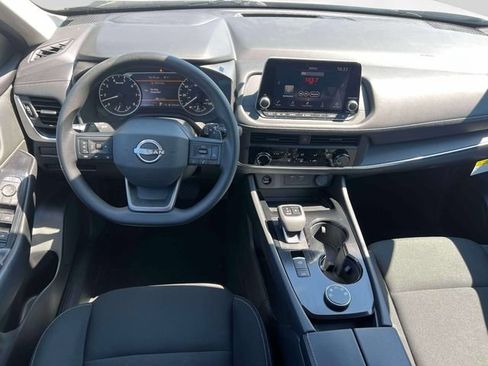 Certified 2025 Nissan Rogue S AWD/4WD image 14