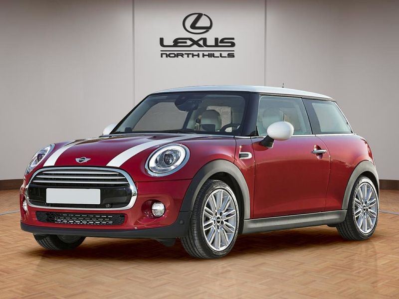 Used 2016 MINI Cooper 4-Door Hardtop image 1