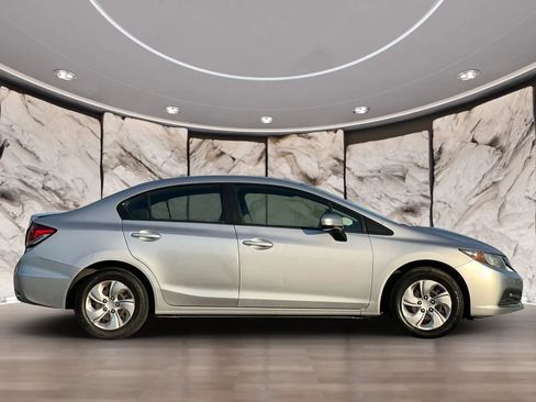 Used 2015 Honda Civic LX image 4