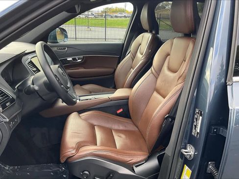 Used 2022 Volvo XC90 T8 Inscription w/ Advanced Package image 28